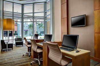 Hyatt Place River North 3*