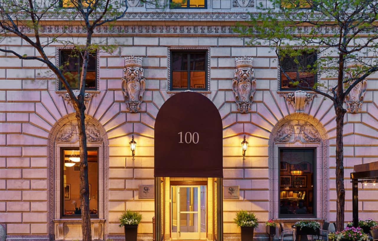 Selina 4* Chicago