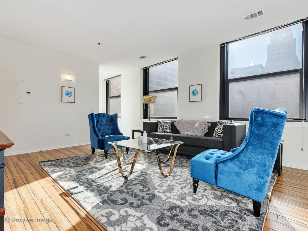 New Walkable 3br In Loop Chicago