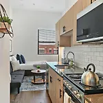 Stylish Apt With A Modern Kitchen - Wilson 418