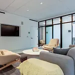W Loop Studio W Pool Gym Lounge Nr L Chi-747