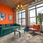 Mccormick 2Br-2Ba Family Unit For Up To 8 Guests With Optional Parking & Gym Access