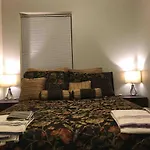 Entire Apt In Heart Of Chicago