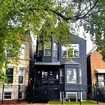 La Casa Negra Chicago A Beautiful 3Bed 2Bath