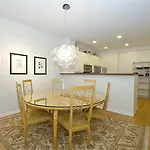 Artsy 3Br In River West By Sonder