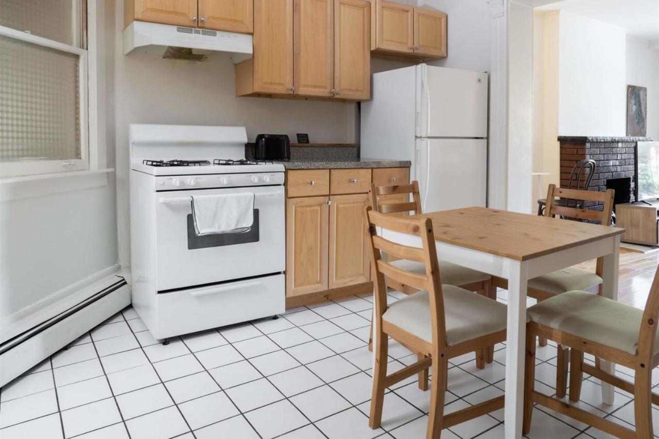 Apartment Steps To Bars, Lake, Eats With Easy Access By Zencity