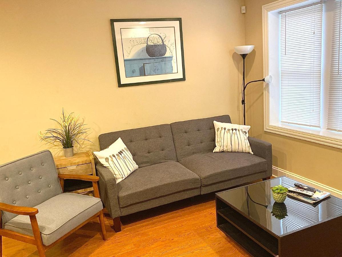 Apartment Entire Modern 2 Bedroom Chicago