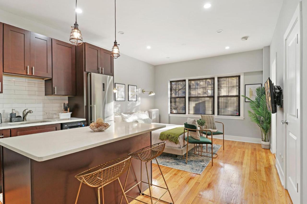 Alluring Studio In Jefferson Park - Leland 1n Apartment Chicago
