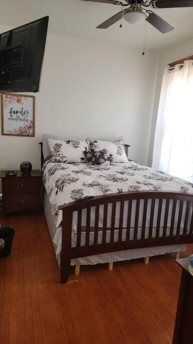 Stylish Apt In West Humbolt Park 5mi From Downtown *