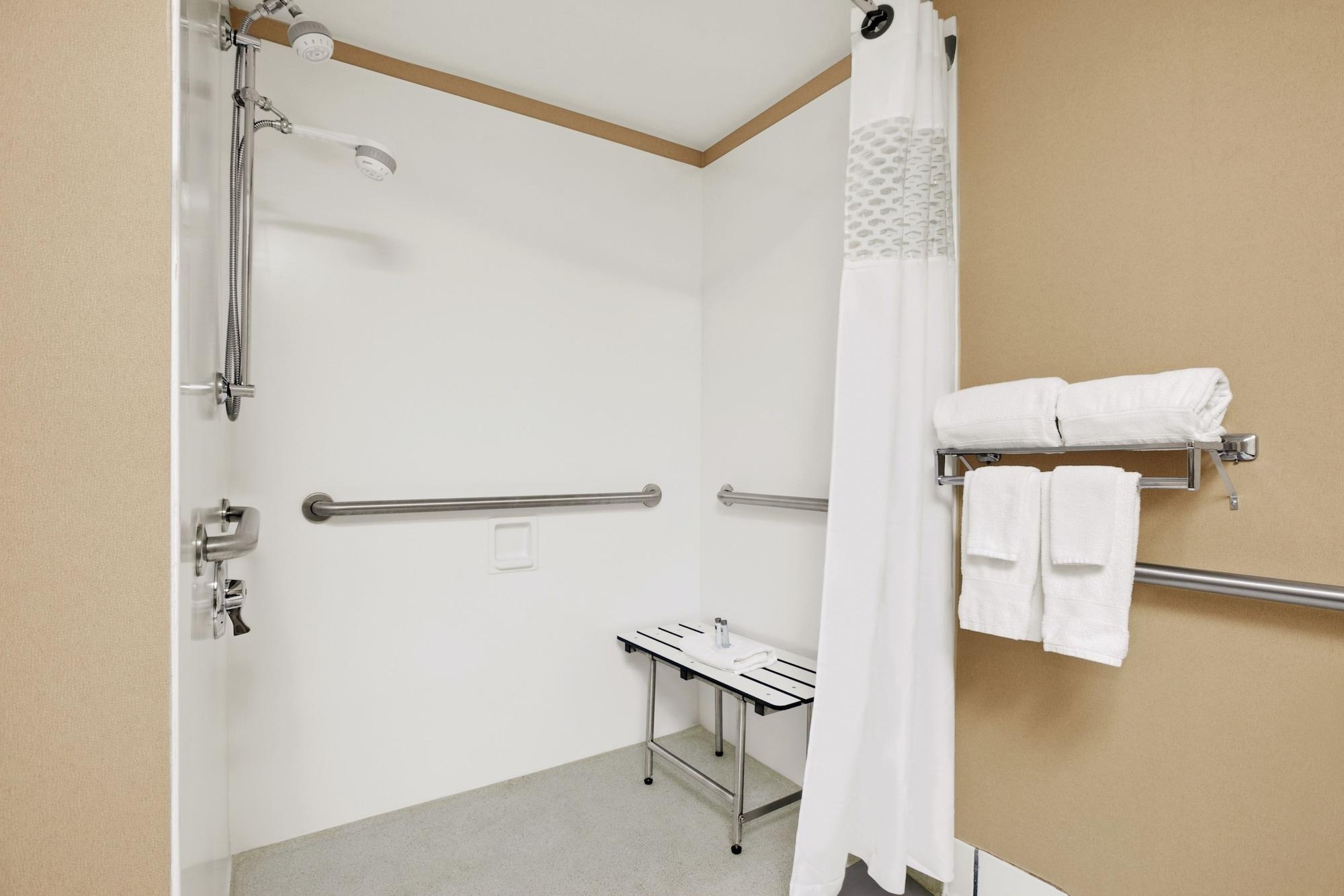 Hotel Hampton Chicago-midway Airport 3*