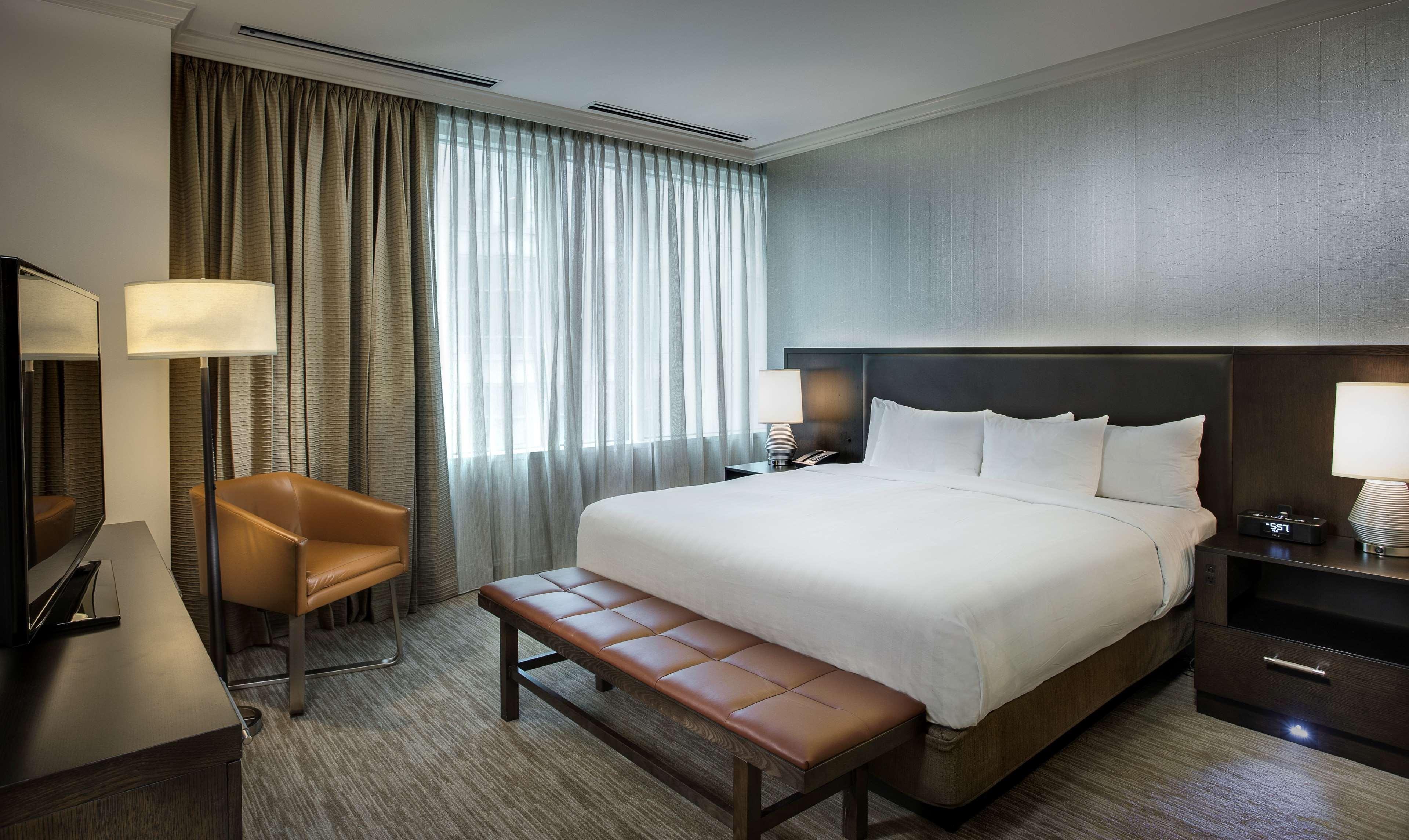 Hyatt Centric Magnificent Mile Hotel