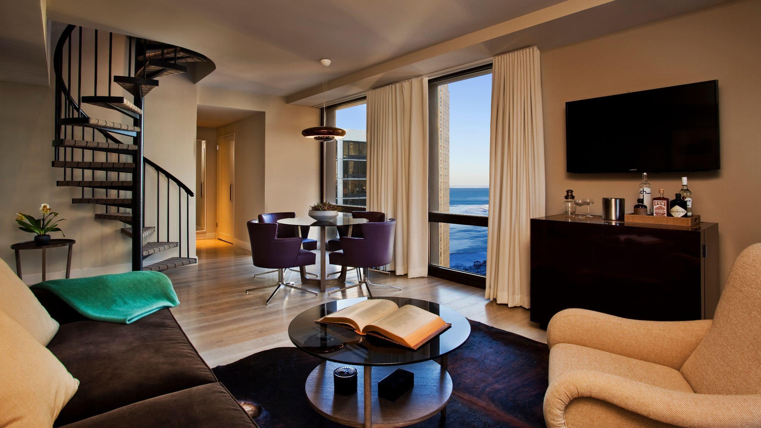 Thompson Chicago, By Hyatt 4*
