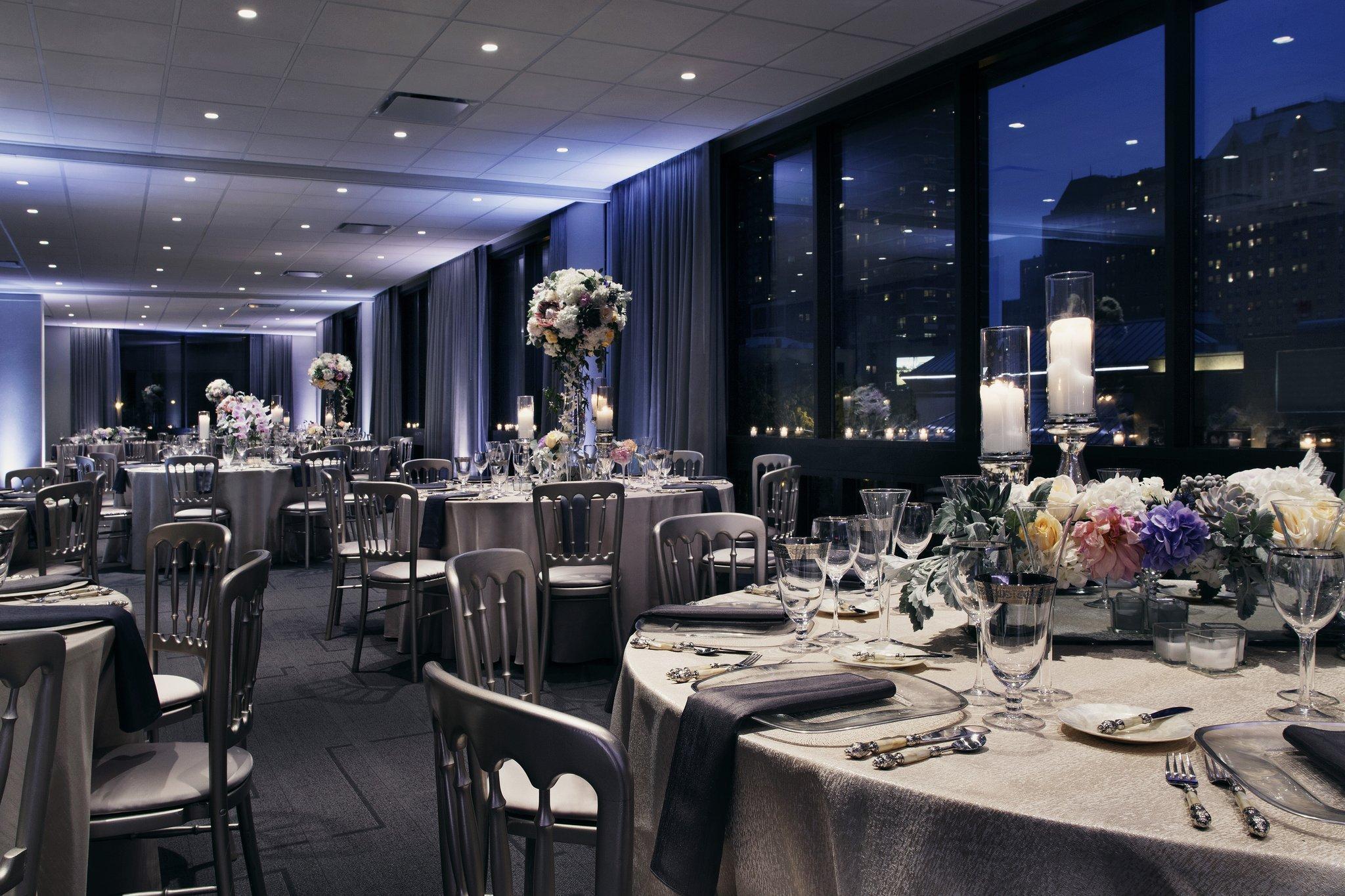 Thompson Chicago, By Hyatt Hotel