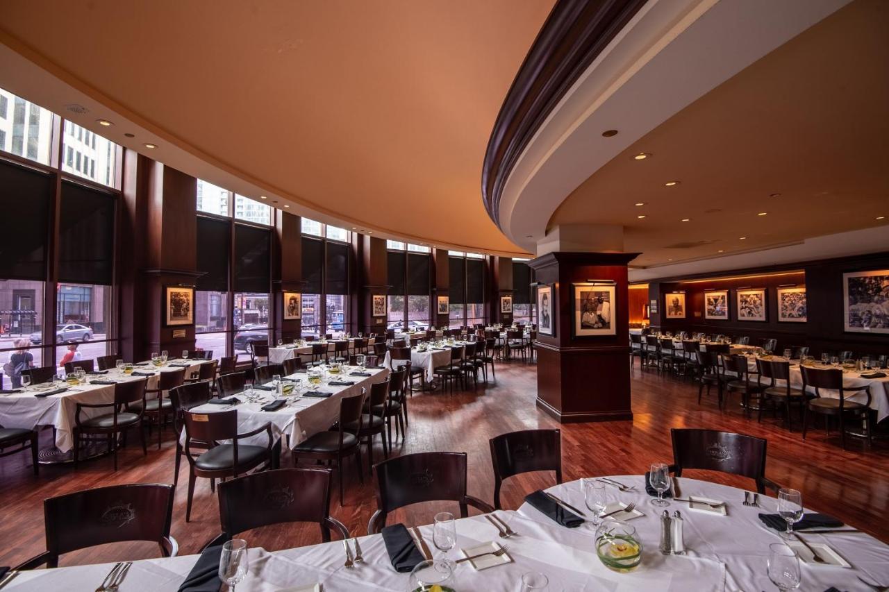 Hotel Sheraton Grand Riverwalk 4*