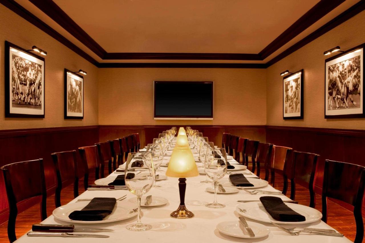 Sheraton Grand Riverwalk 4*