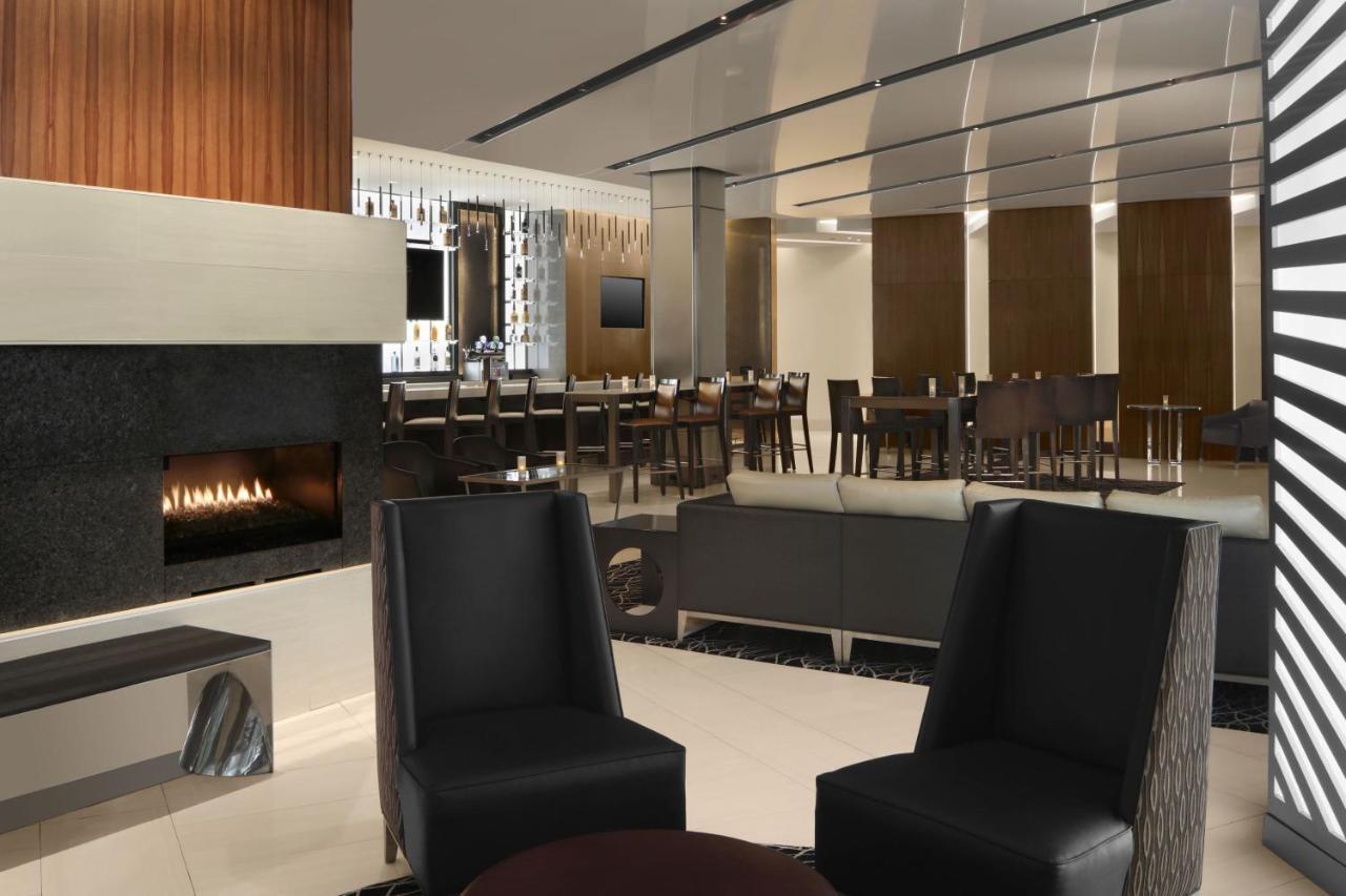 Downtown, Autograph Collection Hotel 4*