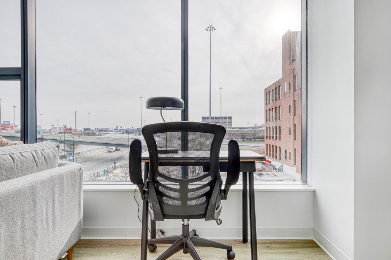 W Loop 1br W Gym Pool In Heart Of Greektown Chi-536 Chicago