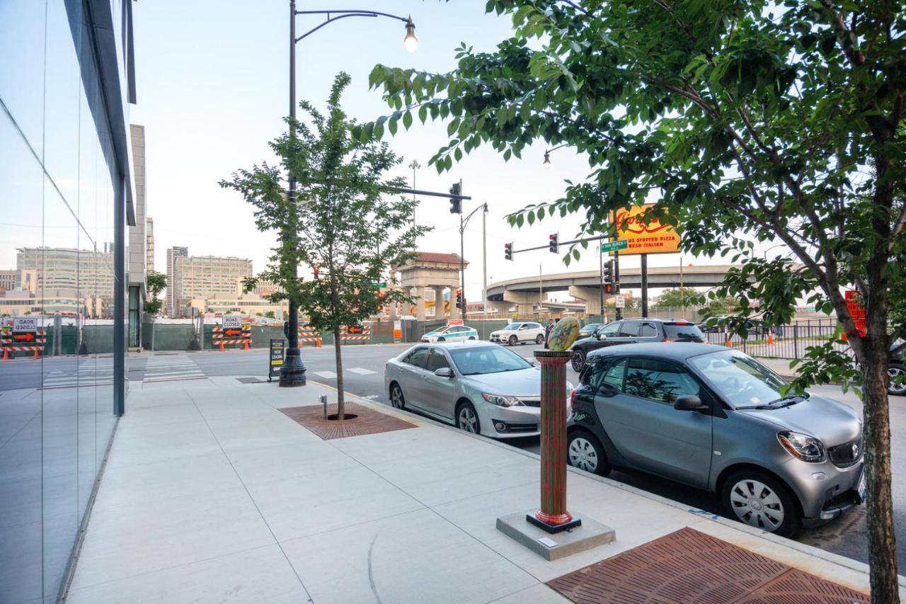 W Loop 1br W Gym Pool In Heart Of Greektown Chi-536 *
