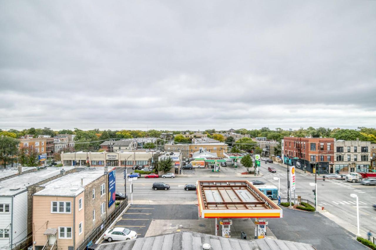 Logan Sq 1br W Roof Gym 1 Block To L Chi-479 * Chicago