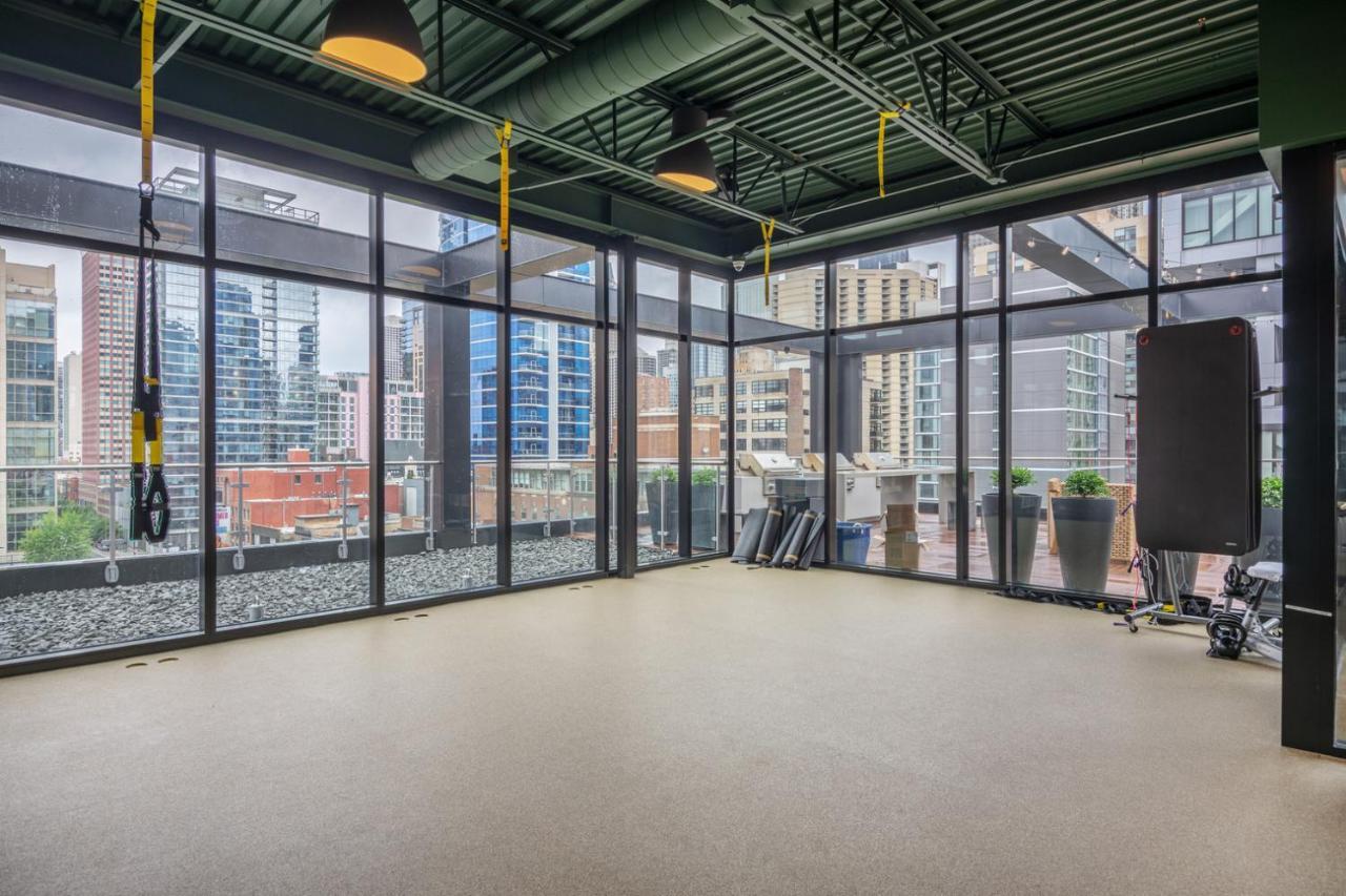 River North 1br W Gym Lounge Roof Nr Riverwalk Chi-897 Apartamento Chicago