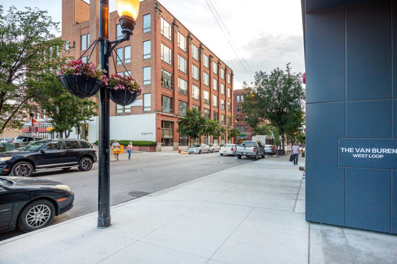 W Loop 1br W Gym Pool In Heart Of Greektown Chi-536 *