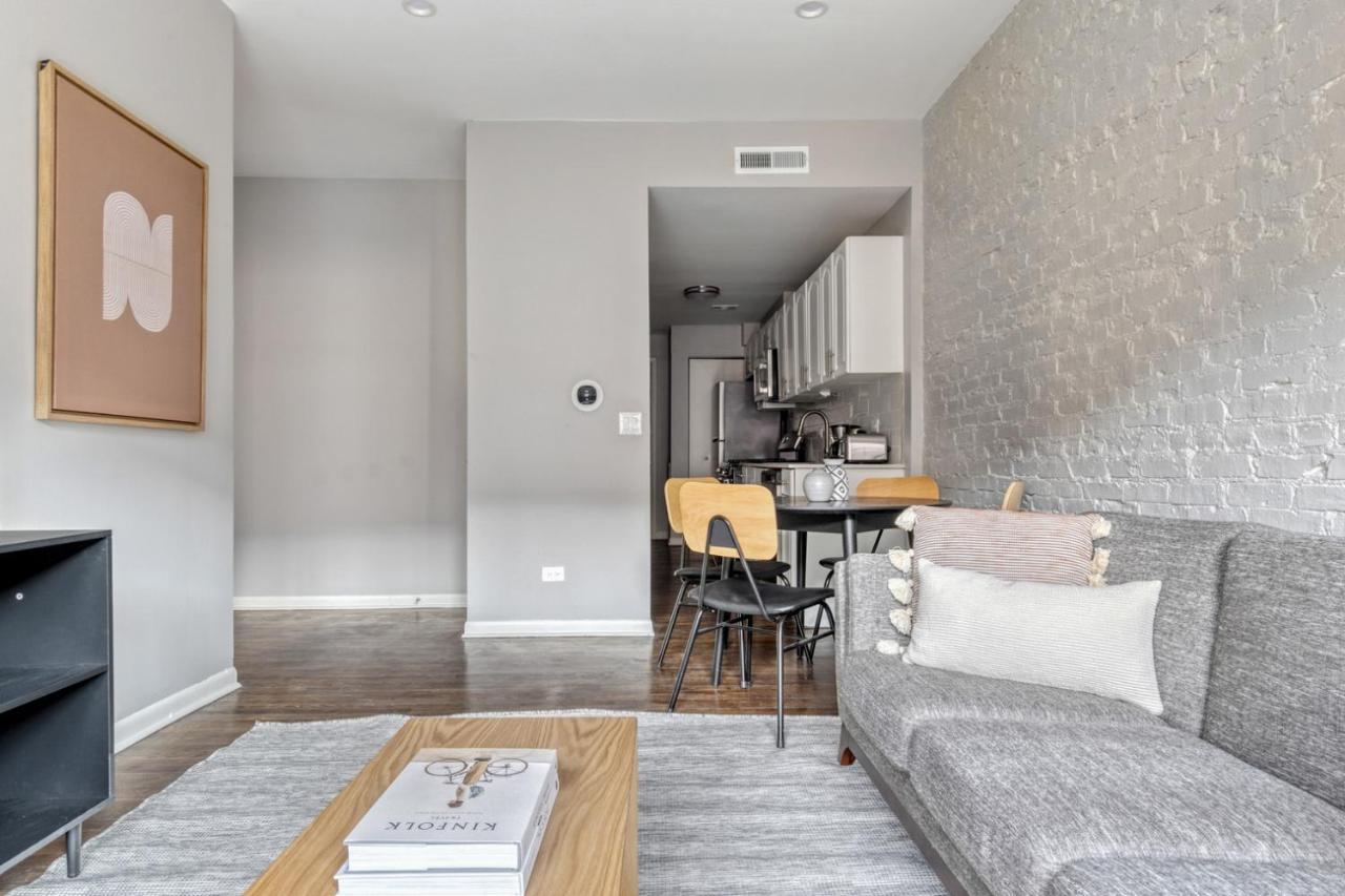 Lakeview 2br W Courtyard Wd 2 Blocks To L Chi-517 Apartamento