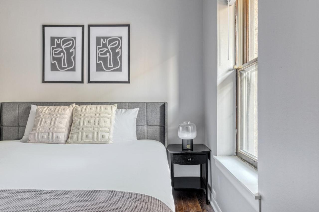 Lakeview 2br W Courtyard Wd 2 Blocks To L Chi-517 * Chicago