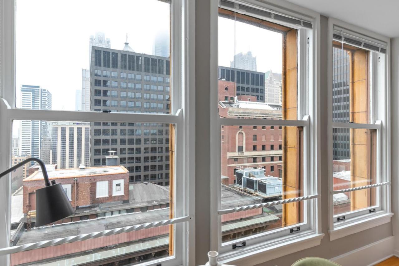 Apartment Loop 2br W Gym Doorman Same Block As L Chi-674