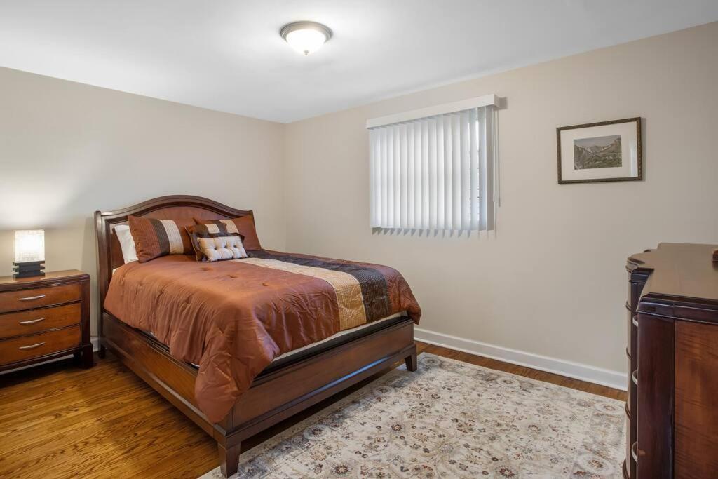 Apartment Charm