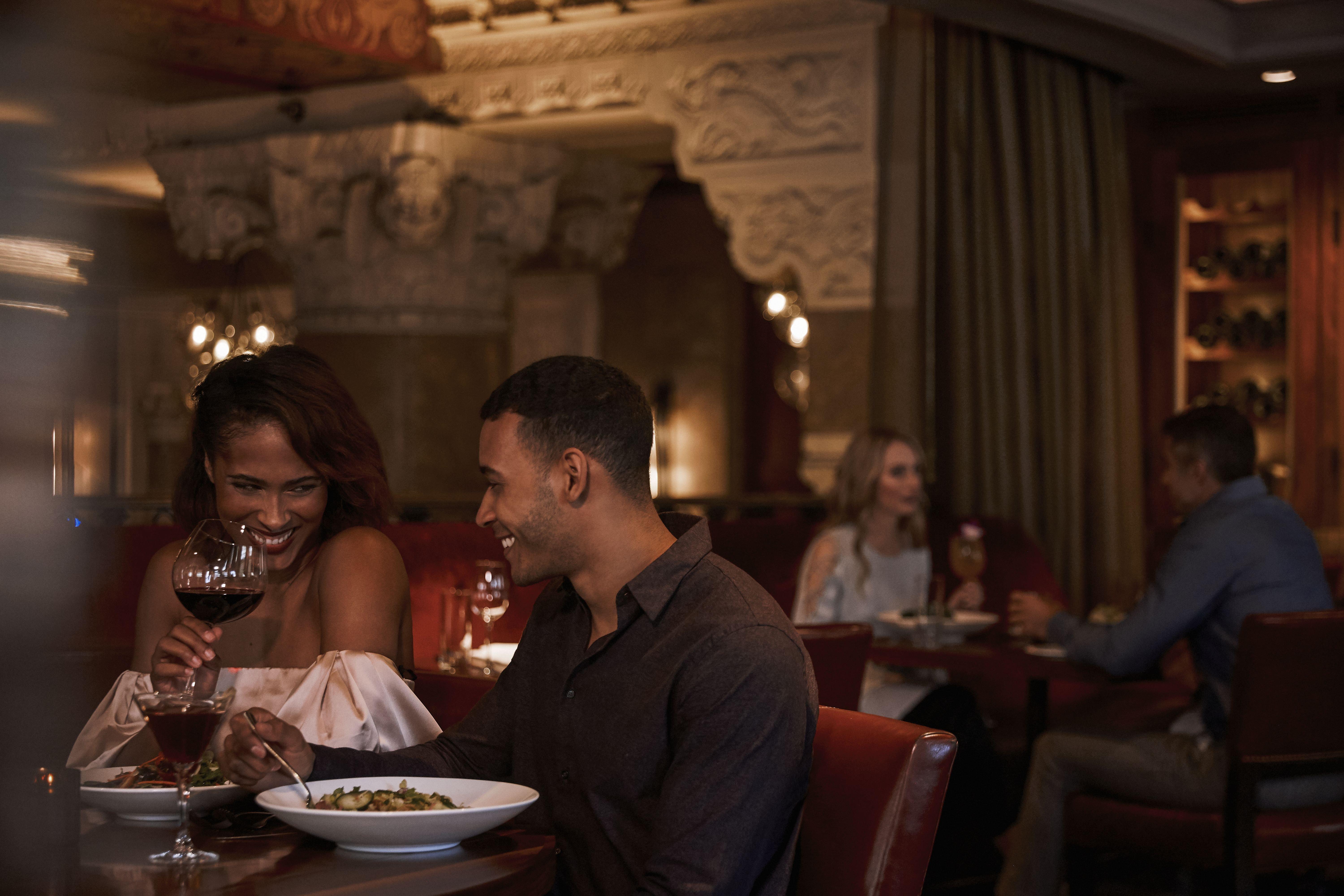 Intercontinental Magnificent Mile By Ihg Hotel