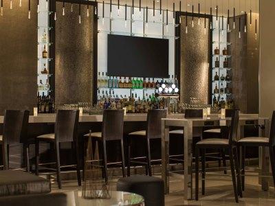 Hotel Downtown, Autograph Collection 4*