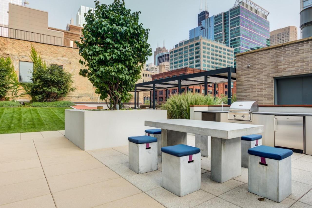 W Loop W Pool Gym Lounge Nr L Chi-747 Apartment *