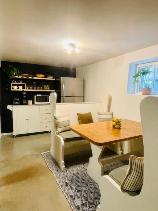 Private Garden Unit 1br/1ba Apartamento *