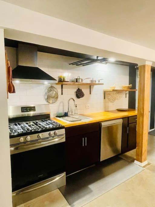 Private Garden Unit 1br/1ba Apartamento
