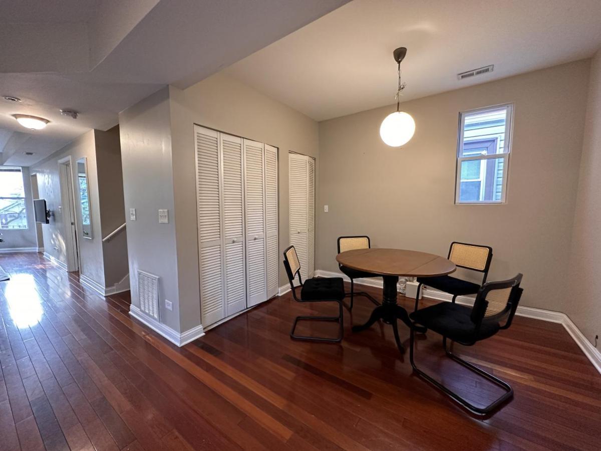 Flexhome Avondale 3br Duplex W2 * Chicago