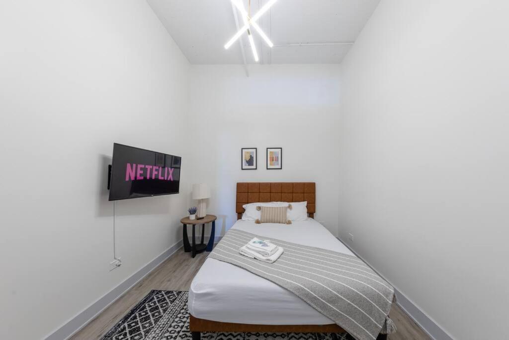 Mccormick 5br 3ba Luxury For Groups Up To 12 Guests With Optional Parking And Gym Access Apartamento