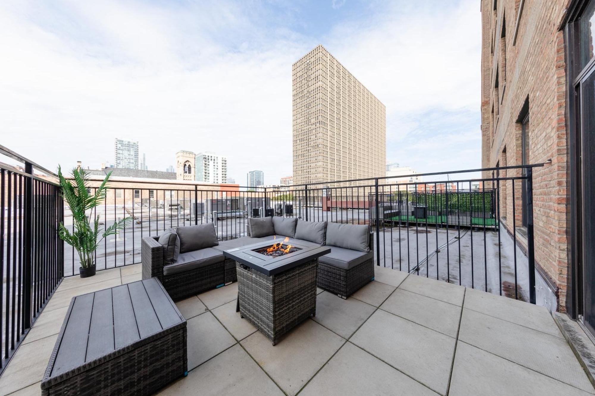 Mccormick Patio Skyline View 2b/2b With Optional Parking For Up To 6 People