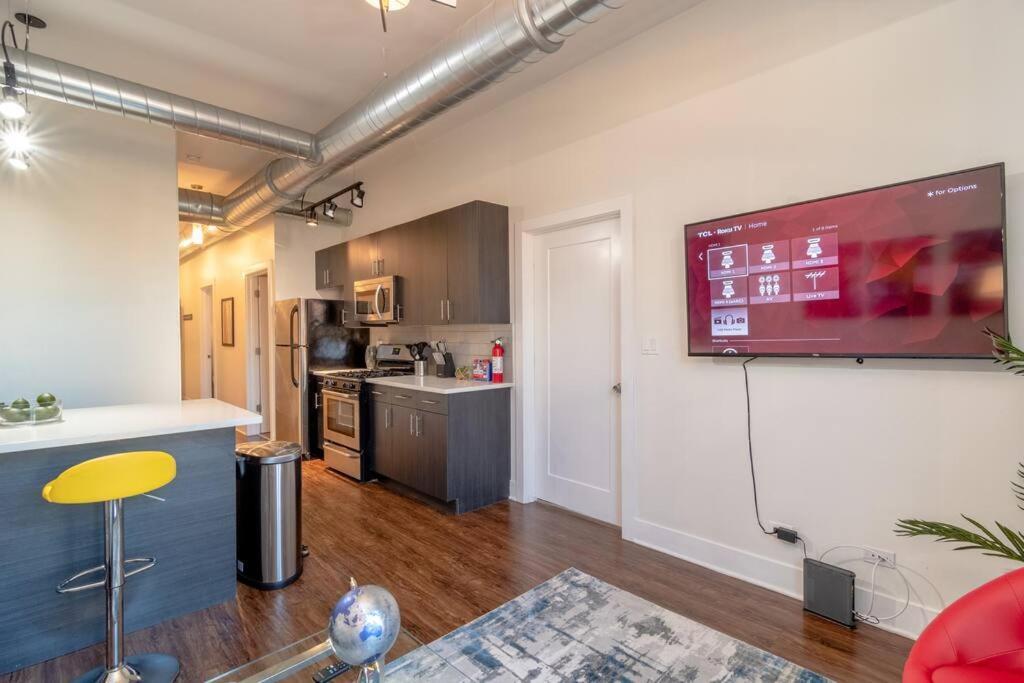 Apartamento Mccormick Place Homie 3br And 2ba With Optional Parking For Up To 8 Guests