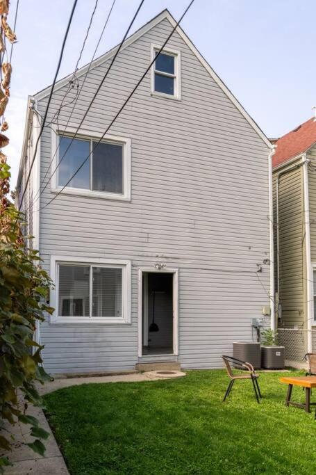 Flexhome Avondale 3br Duplex W2 * Chicago