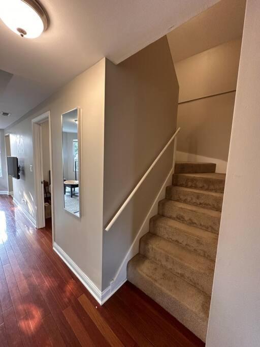 Flexhome Avondale 3br Duplex W2 Chicago
