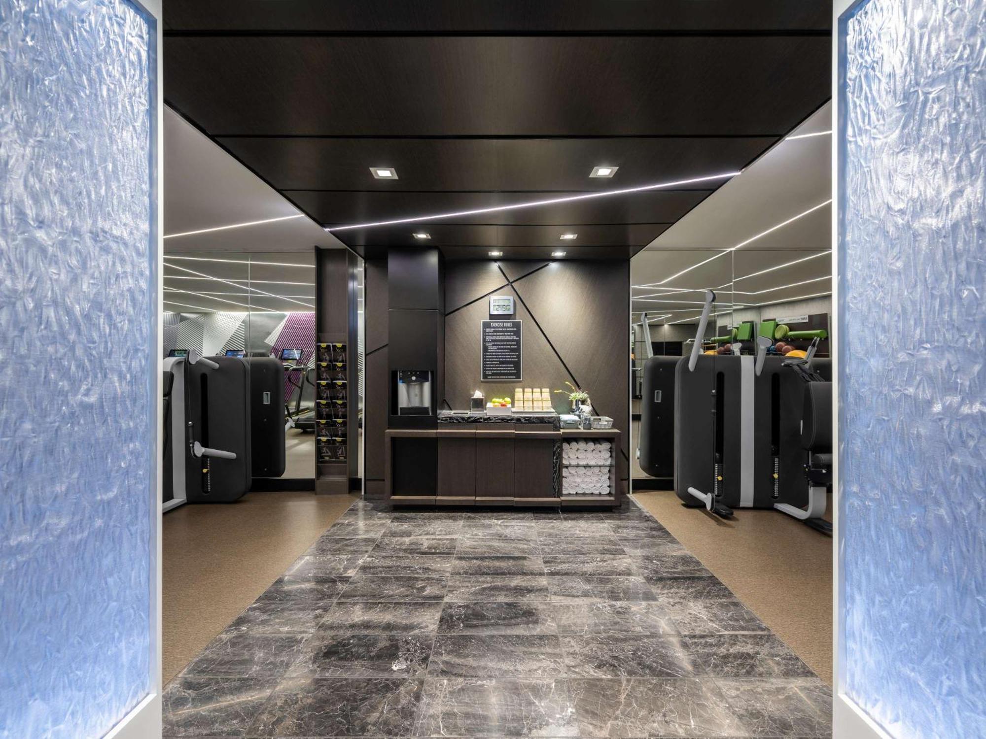 Sofitel Magnificent Mile Hotel