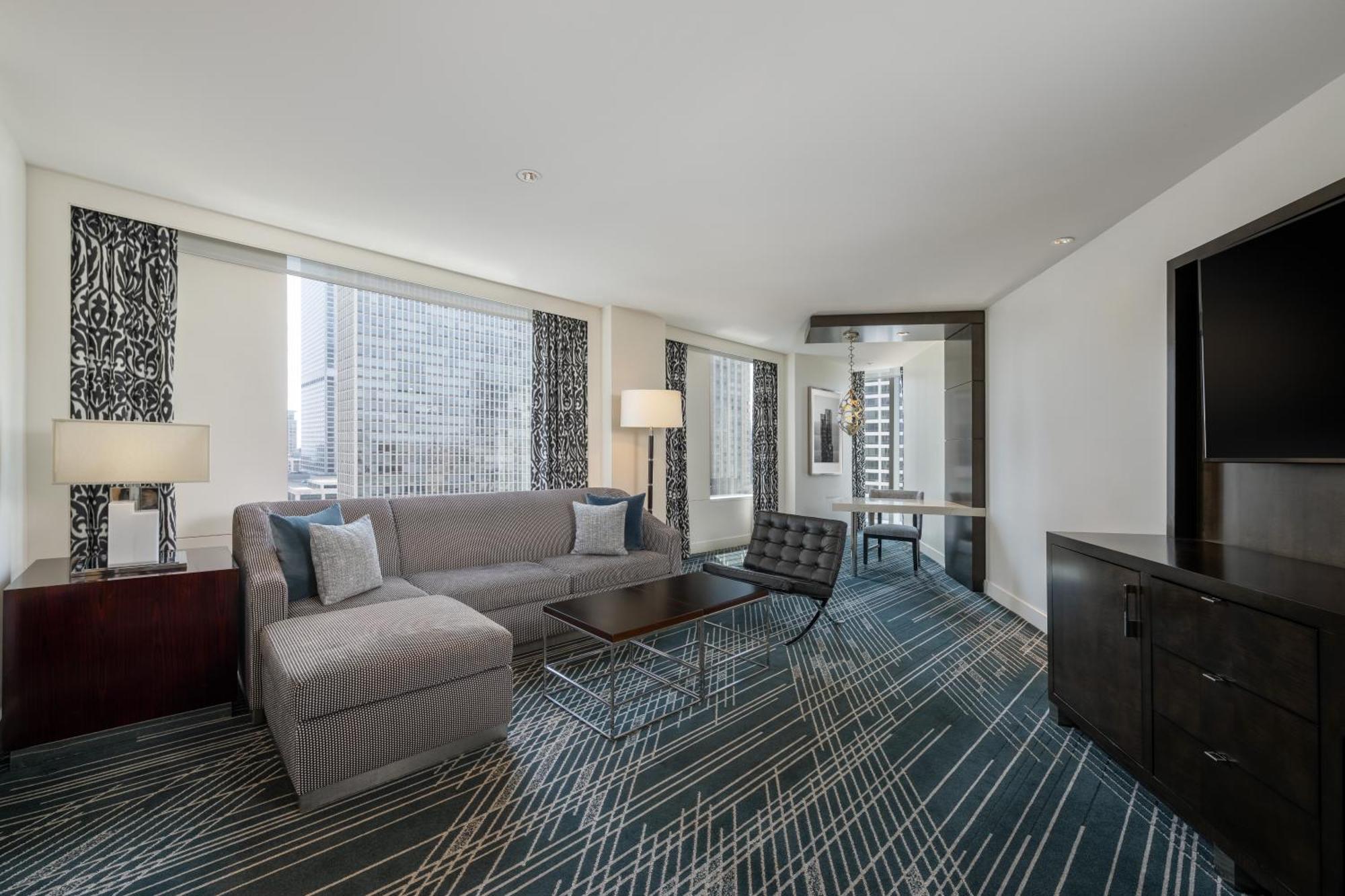 Hotel Sofitel Magnificent Mile
