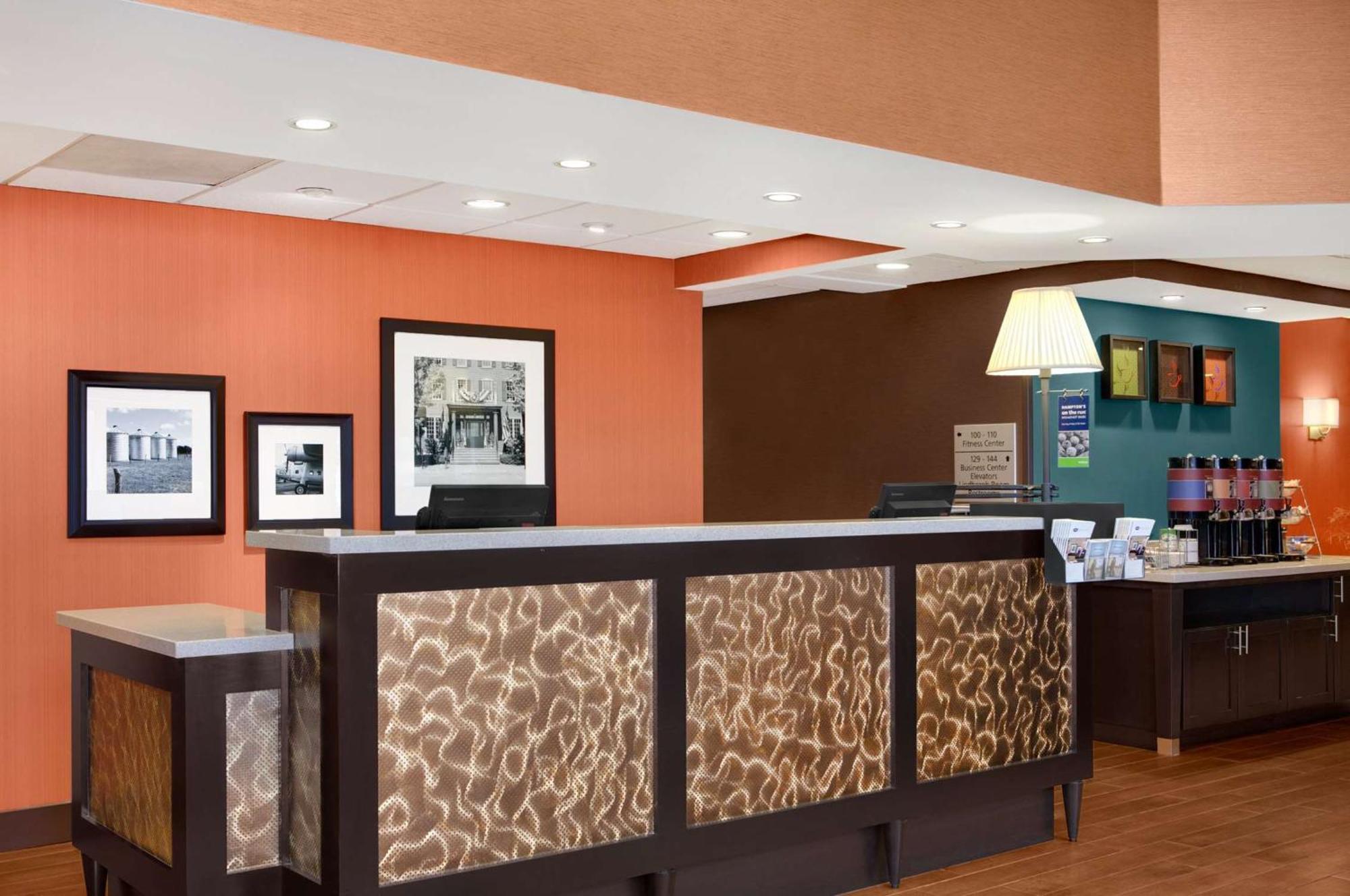 Hampton Chicago-midway Airport 3*