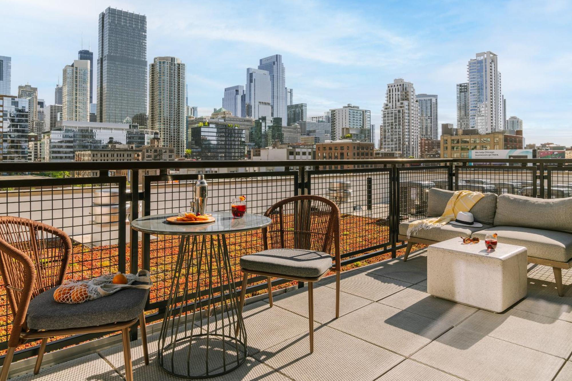 Sonder The Opal Aparthotel