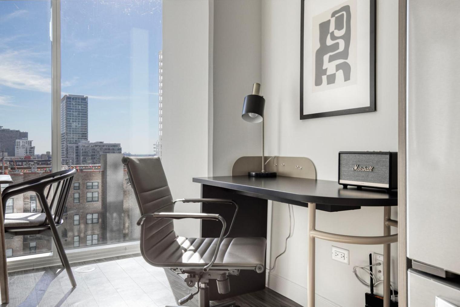 South Loop Jr 1br W Pool Gym Nr Grant Park Chi-858 *
