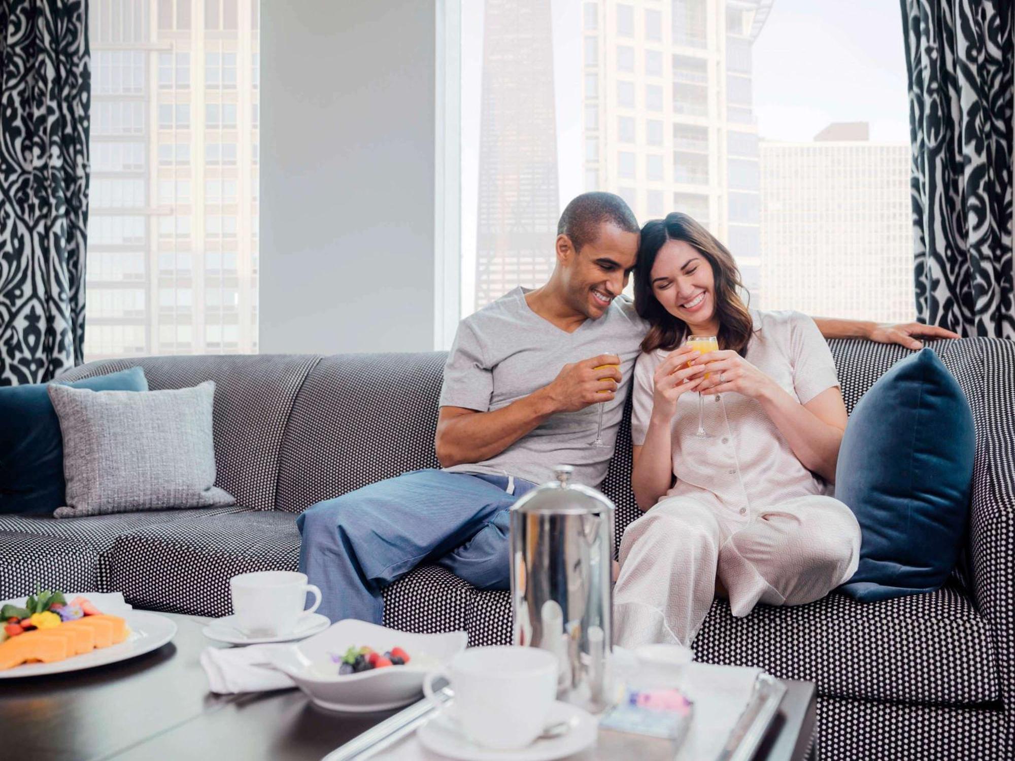 Sofitel Magnificent Mile 5*