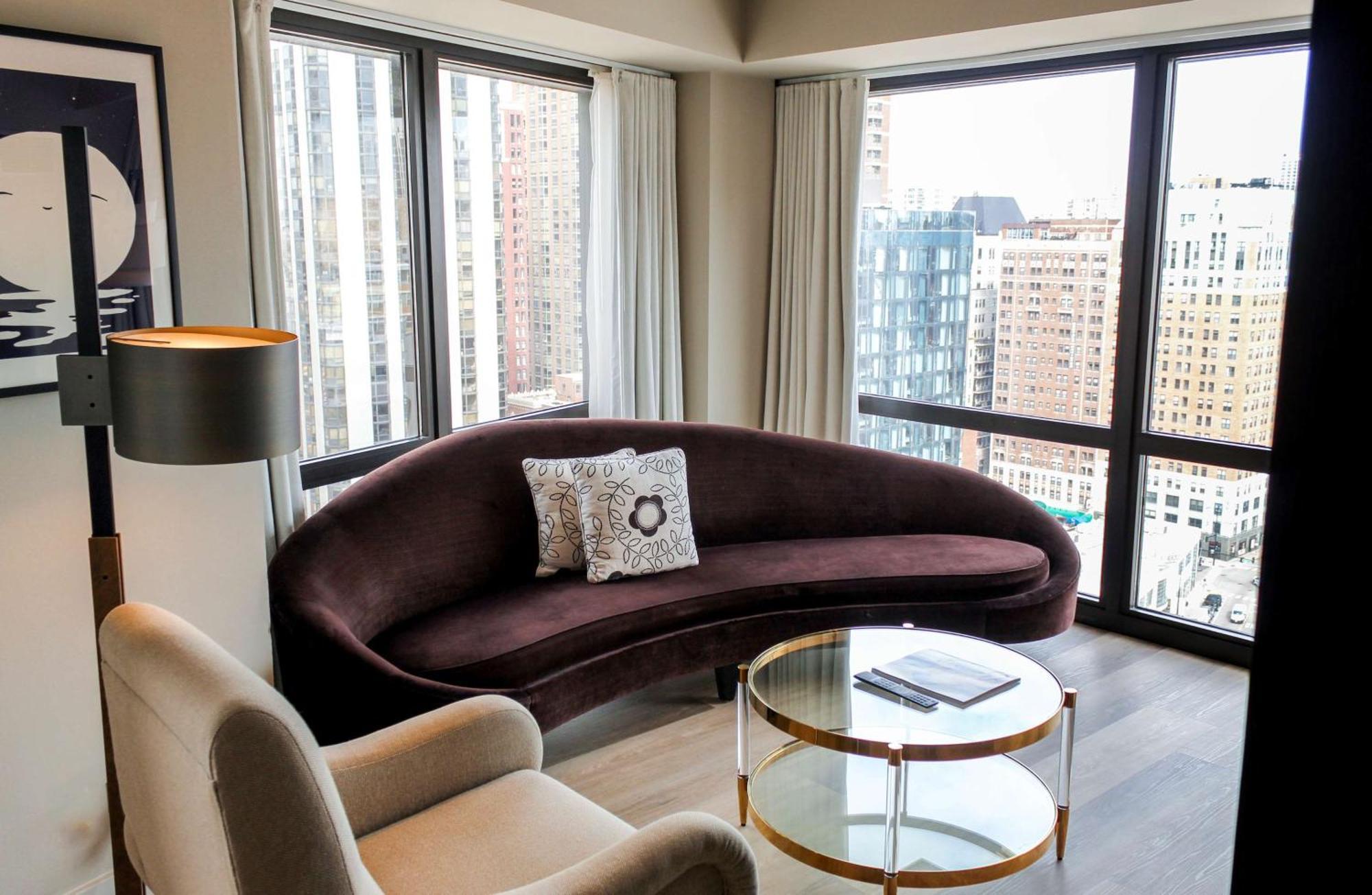 Thompson Chicago, By Hyatt Hotel