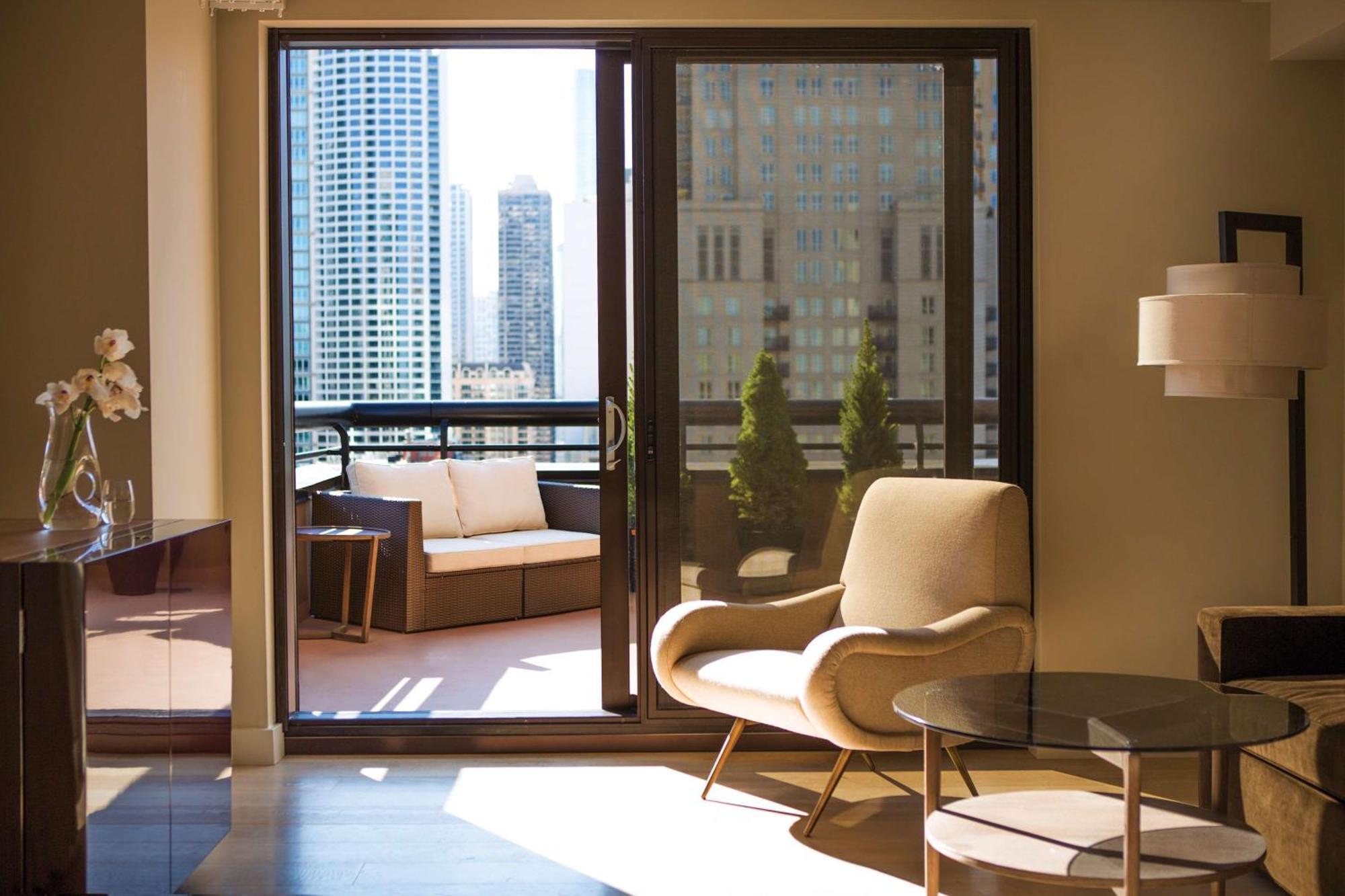 Thompson Chicago, By Hyatt 4* Chicago