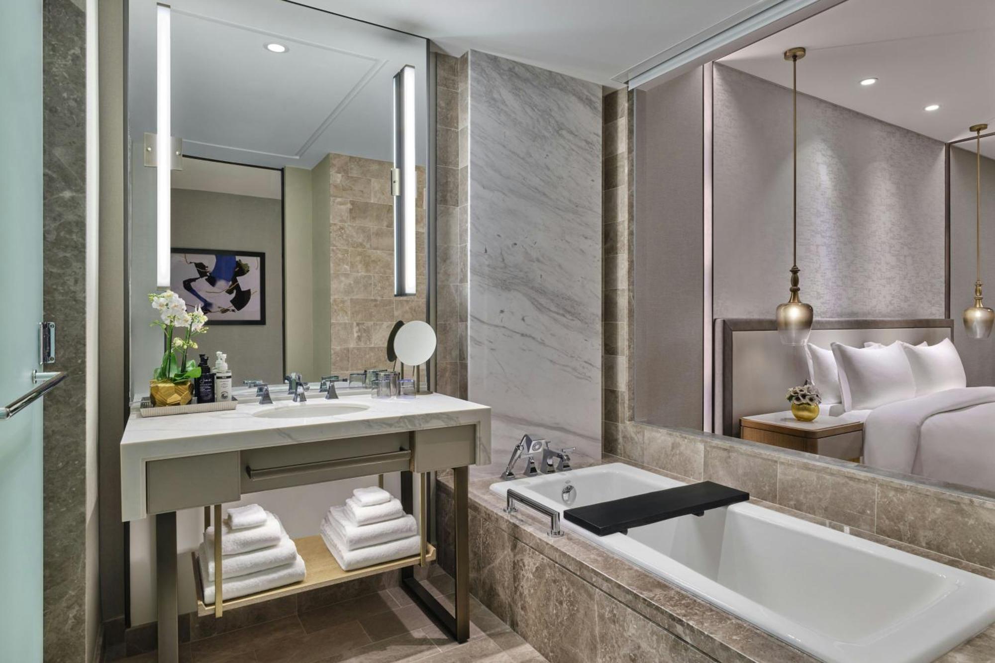 Hotel The St. Regis 5*