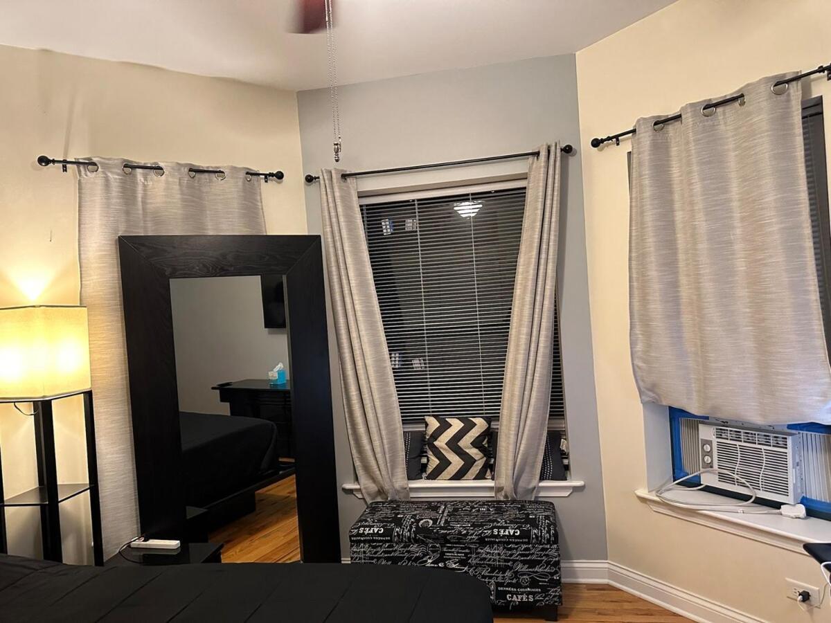 Entire In Heart Of Apartment *